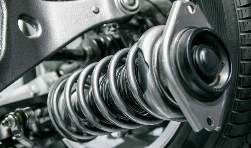 Aprende qué es amortiguador y suspensión, cómo funcionan, síntomas de falla, diferencias clave y consejos prácticos.