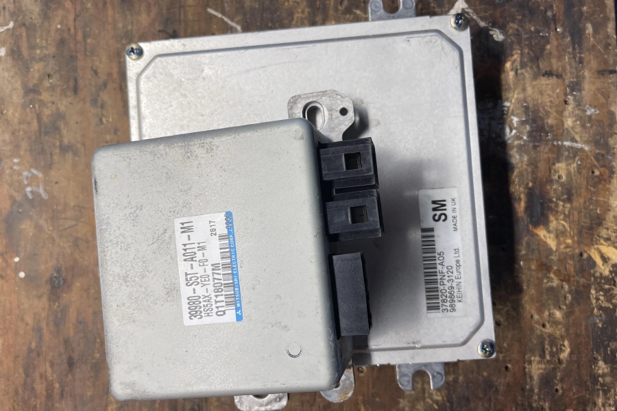 Descubre qué es el Modulo EPS, cómo funciona, síntomas de falla, causas comunes y consejos clave para evitar reparaciones costosas en tu dirección eléctrica.