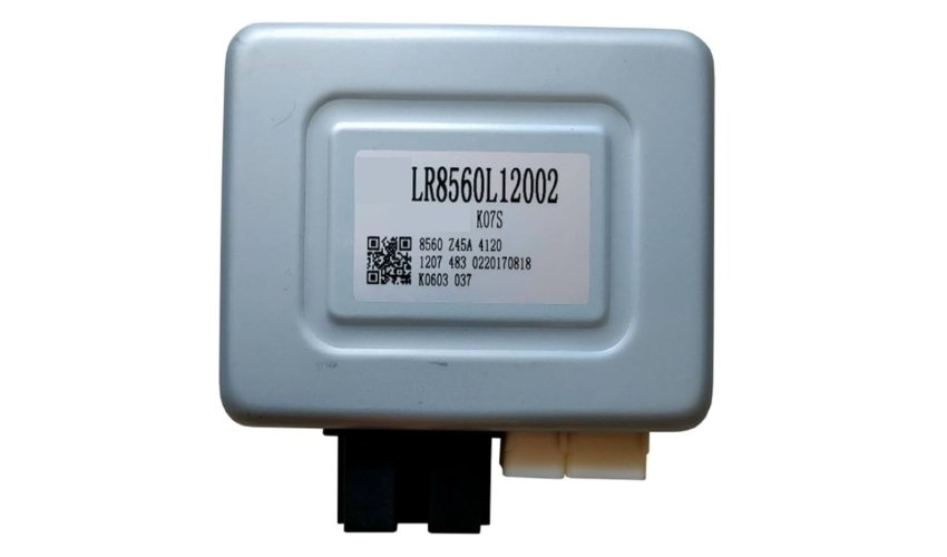 Descubre cómo los módulos de dirección interactúan en redes de comunicación del vehículo y por qué son clave en sistemas modernos.