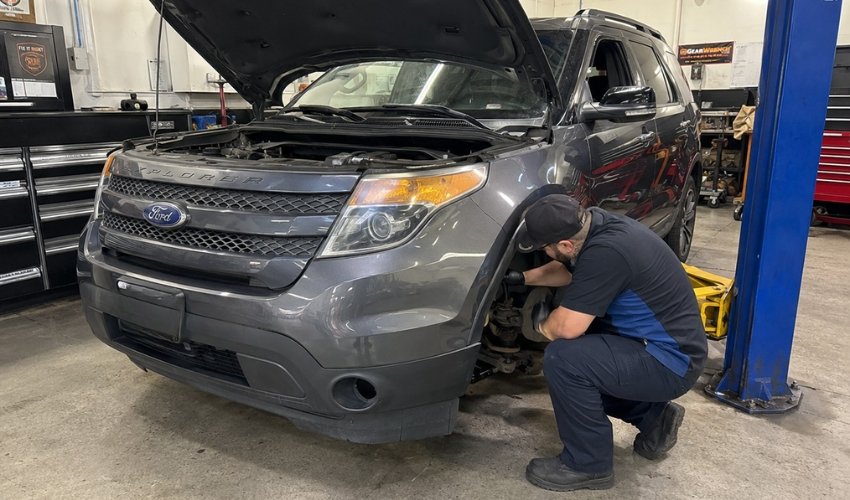 diagnóstico de dirección eléctrica Ford Explorer 2015 en adelante